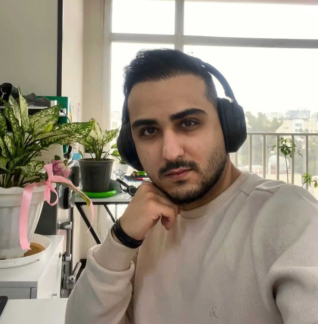 Farshad Tofighi
